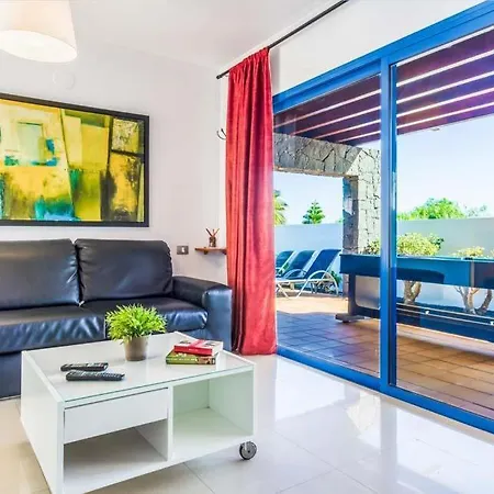 Playa Blanca Sleeps 4 Pool Air Con Wifi Villa *